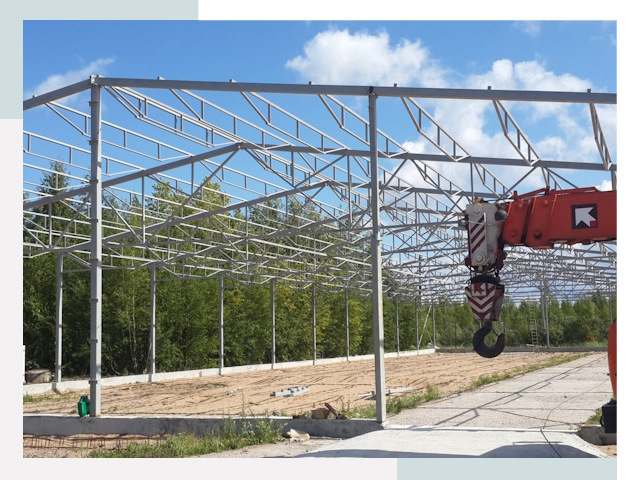 Строительство конюшен в Мурманск от 617 руб. под ключ