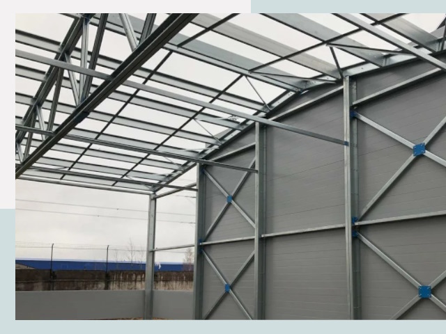 Каркасные ангары от СтальСтрой-Мрм по цене от 617 руб.
