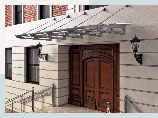 Металлические козырьки от 617 руб. в Мурманске